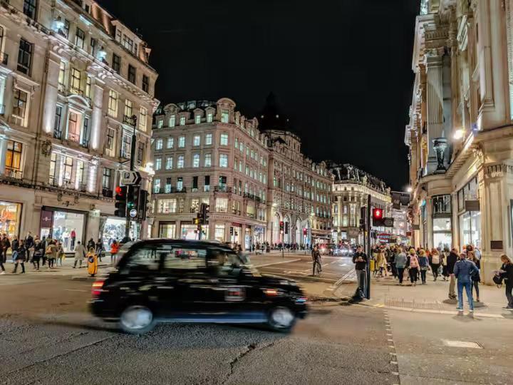 Off Oxford Circus! Large Unique Artist'S Family And Friends Home Londra Dış mekan fotoğraf